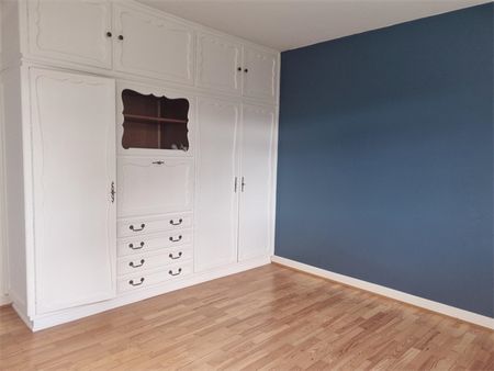 Location Appartement 4 pièces 91m² - Photo 2