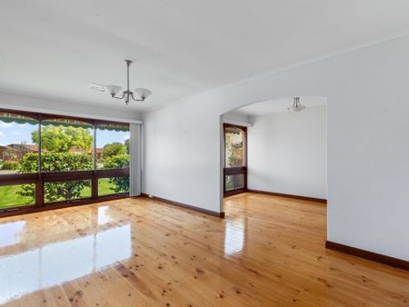 28 Mitchell Street, Glengowrie - Photo 3