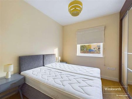 Heron House, Rushley Way, Reading, Berkshire, RG2 - Photo 4