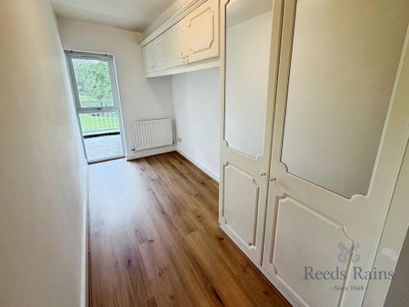 2 bedroom apartment to rent - Photo 3