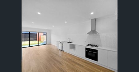 Low-Maintenance Living! - Photo 3