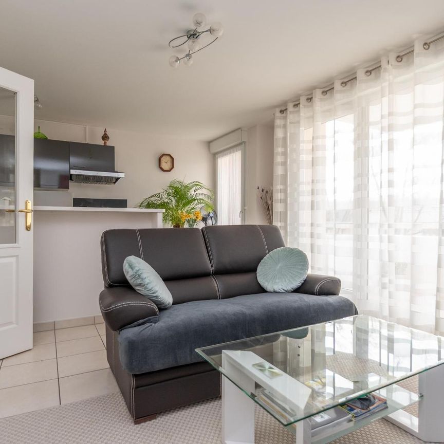 Location Appartement 2 pièces 48m² CHALON SUR SAONE 71100 - Photo 1