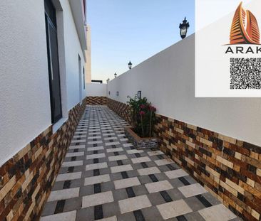 Villa in Al Zahia, Ajman, for annual rent - Photo 6