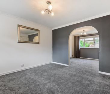 3 bedroom end of terrace house to rent - Photo 3