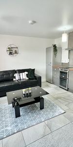 2 Bedrooms, 14 Willowbank Mews Flat 5 – Student Accommodation Coventry - Photo 3