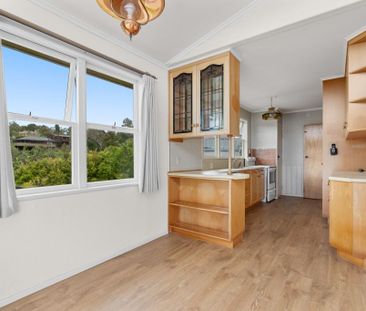 Sunlit Character Home - Photo 3