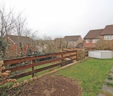 4 Bedroom House - Detached - Photo 5