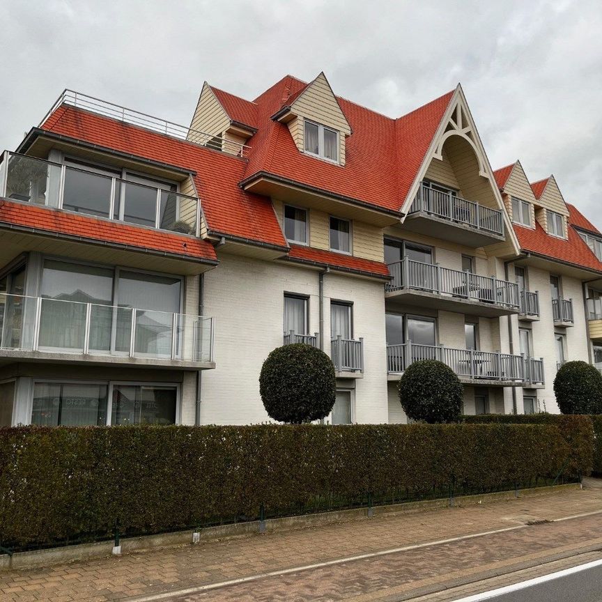 Comfortabel, recent appartement met terras nabij de Zeedijk, aan tramhalte gelegen - Photo 1