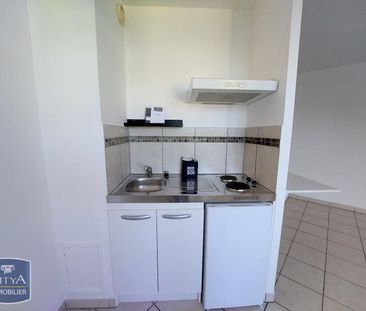 Location Appartement 2 pièces 32m² CLERMONT L HERAULT 34800 - Photo 4