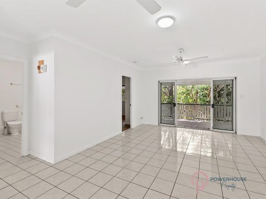 Neat 2 Bedroom unit in Manoora - Photo 1