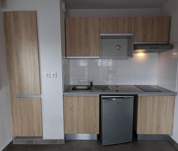 location Appartement T2 DE 41.77m² À ST HERBLAIN - Photo 2