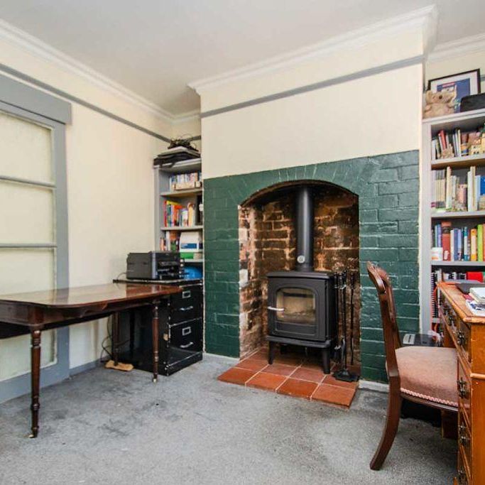 2 bedroom house to rent - Photo 1
