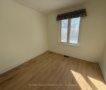 For Lease - 234 Morden Road Unit# Main, Oakville, Ontario - Photo 6