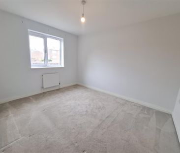 Juno Road, HEMEL HEMPSTEAD - Photo 6