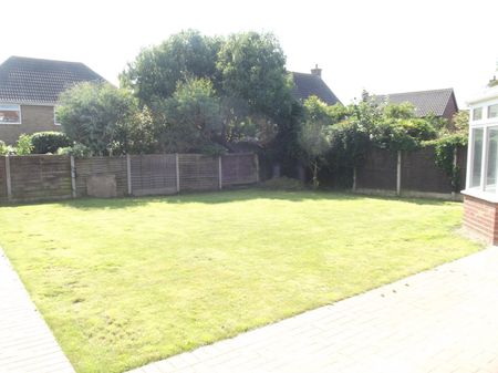 Hewitt Road, Ramsey, CO12, Harwich - Photo 4