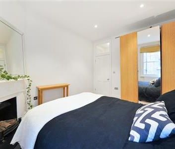 Prince of Wales Drive, SW11 - Photo 3