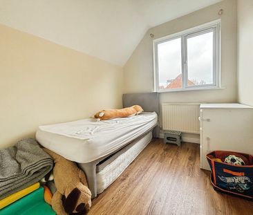 2 bedroom maisonette to rent - Photo 4