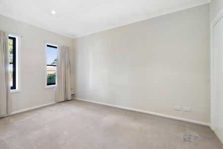 3 BEDROOM HOME, IN A GREAT LOCATION - Photo 5