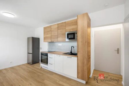 Pronájem bytu 2+kk 34 m - Photo 2