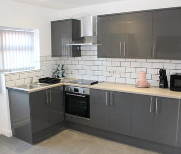 Room in a Shared House, Rodney Close, B16 - Photo 4