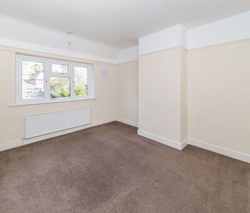 3 bedroom semi-detached to rent Knole Grove - Photo 5