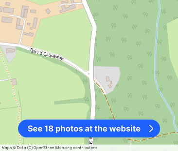 Tylers Causeway, Newgate Street - Photo 1