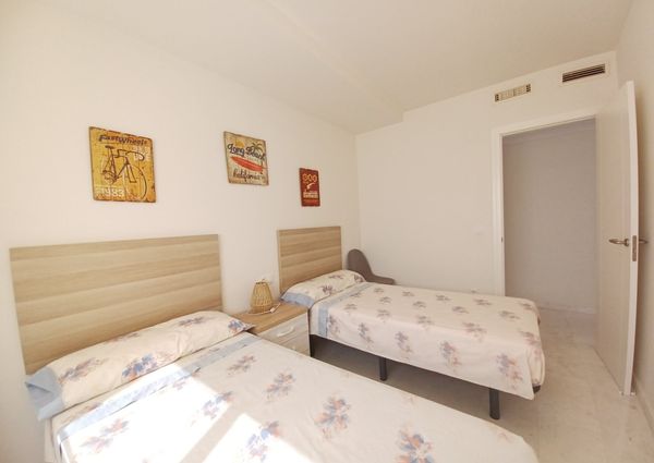 LONG TERM RENTAL. 3 bedroom penthouse apartment for rent with large own large terrace