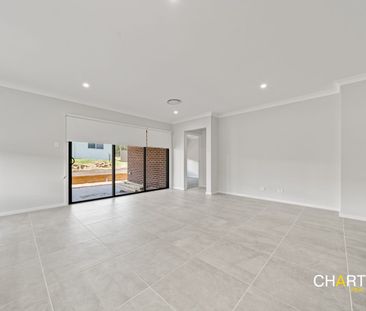 ## Open Home 10am Saturday 28th February ## Luxurious family home d... - Photo 2