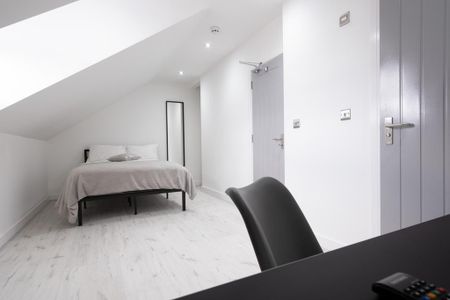 3 bedroom terraced house to rent - Photo 5