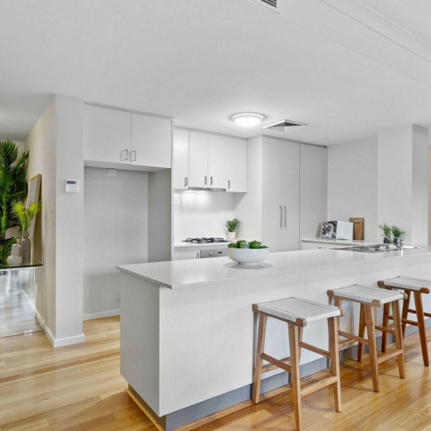 Luxury Penthouse with City Views � East Perth - Photo 1