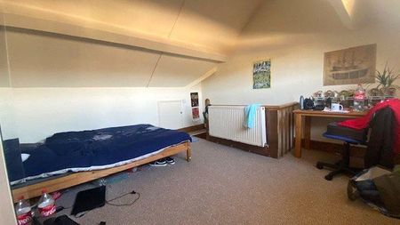 4 bedroom terraced house to rent - Photo 3