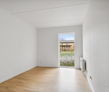2 værelses lejlighed omgivet af skøn natur - KUN 1 MÅNEDS DEPOSITUM - Photo 3