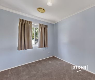 Low-Maintenance Living in a Quiet Complex with Pool – Perfect Locat... - Photo 5