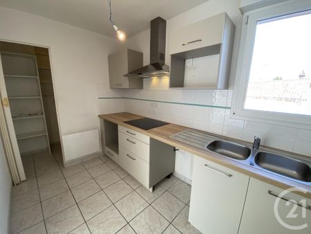Location Appartement 3 pièces 60m² MONT DE MARSAN 40000 - Photo 5