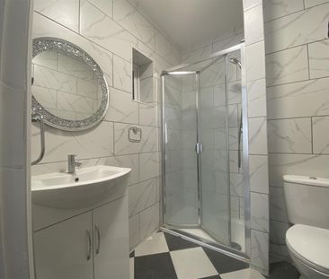 1 bed house share to rent in Whitchurch Lane, Edgware, HA8 - Photo 4