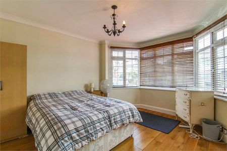 House of multiple occupation to rent - Photo 2