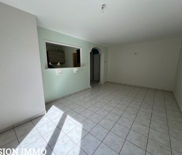 Location Appartement 2 pièces 46m² VOIRON 38500 - Photo 2