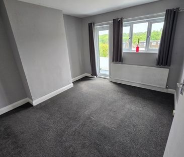 1 Bed Maisonette, Hampden Way, N14 - Photo 4