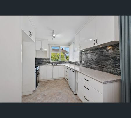 26 Club Drive, Shearwater, Tas 7307 - Photo 5