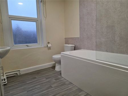 Wordsworth Road, Nottingham, Nottinghamshire, NG7 - Photo 4