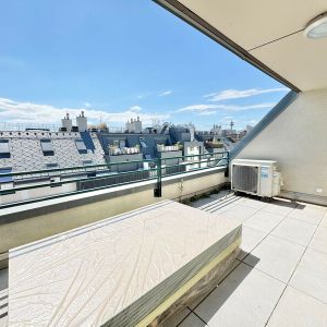 ERSTBEZUG NACH SANIERUNG | TERRASSENTRAUM | KLIMATISIERT | HELLE 3 ZIMMER | TOPLAGE NÄHE LANDSTRASSER HAUPTSTRASSE - Foto 2