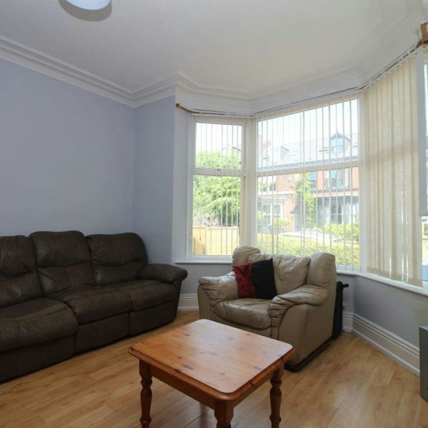 Southgrove Road, Sheffield, S10 - Photo 1