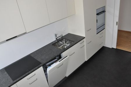 gemütliche 4 Zimmer-Dach-Wohnung mit Balkon ... - Photo 2