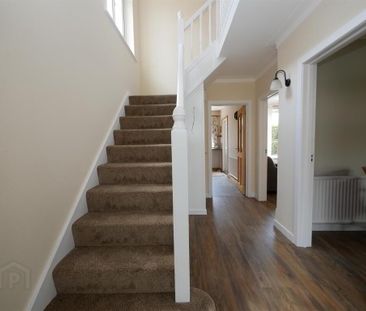 55 Cleveley Park, Newton Park, Belfast, BT8 6NB - Photo 2