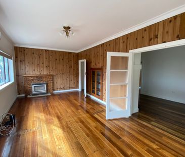 Four Bedroom Family Home! - Photo 5