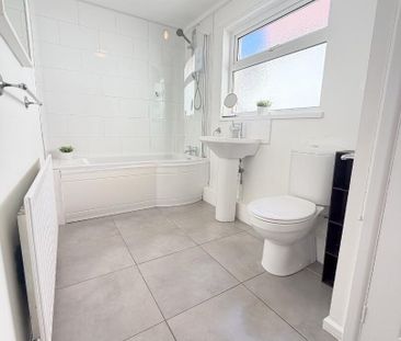 165 Avoniel Road, BT54SG, Belfast - Photo 6