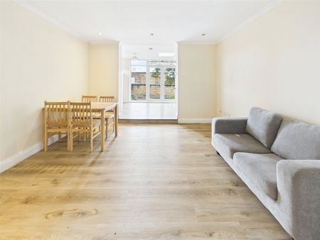 York Street, Twickenham, London, TW1 - Photo 2