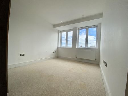 1 Bedroom Flat To Let - Photo 4