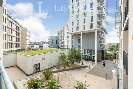 1 bedroom apartment to rent Nankeville Court, Guildford Road, Woking, GU22 - Photo 2