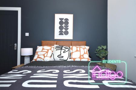 5 bedroom terraced house to rent - Photo 3